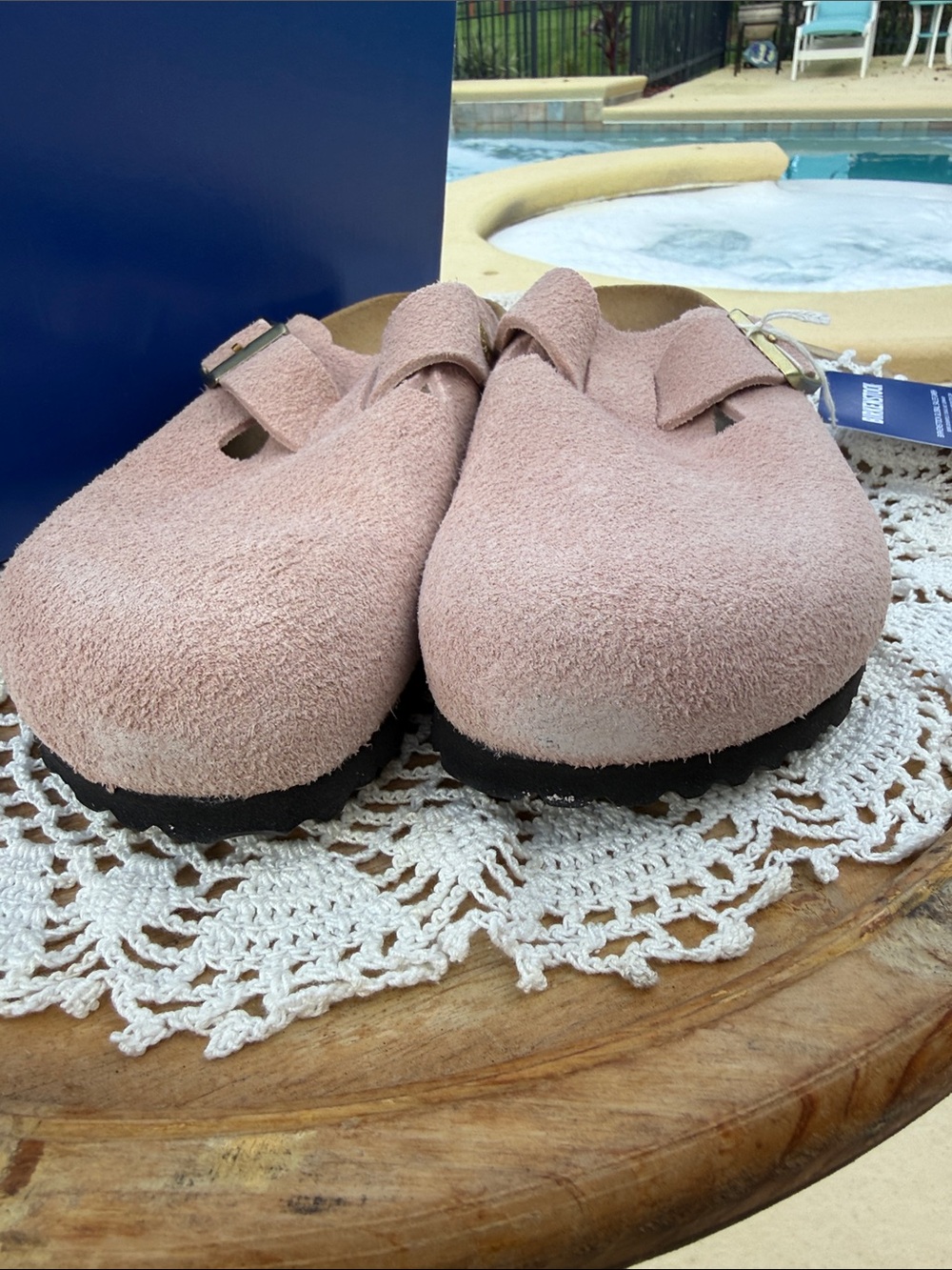 Birkenstock Women's Light Pink Suede Clogs with Buckle Size 41 - Picture 5 of 7